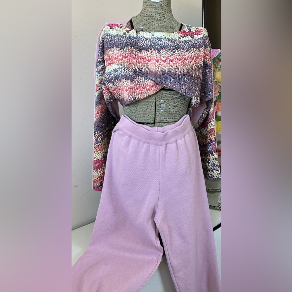 NWT 2PIECE PANTS/CROP. WRAP STYLE TOP, SWEATER MATERIAL, STRETCHY, WIDE LEG, Sm